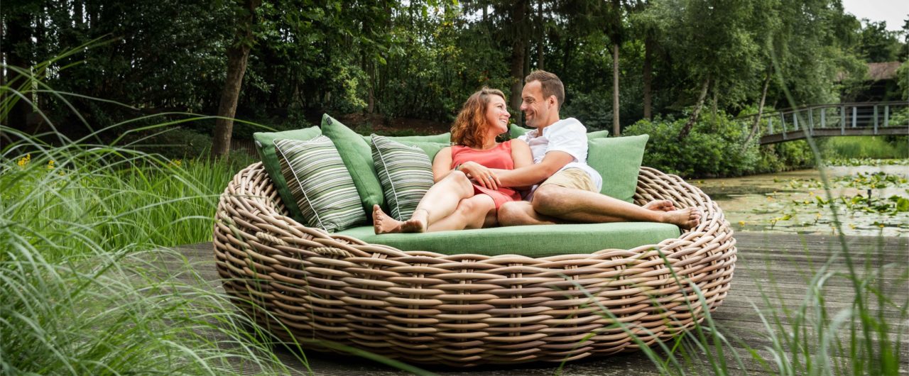 Apple Bee Cocoon Sonneninsel Daybed Bee Wett Mocca/Grün