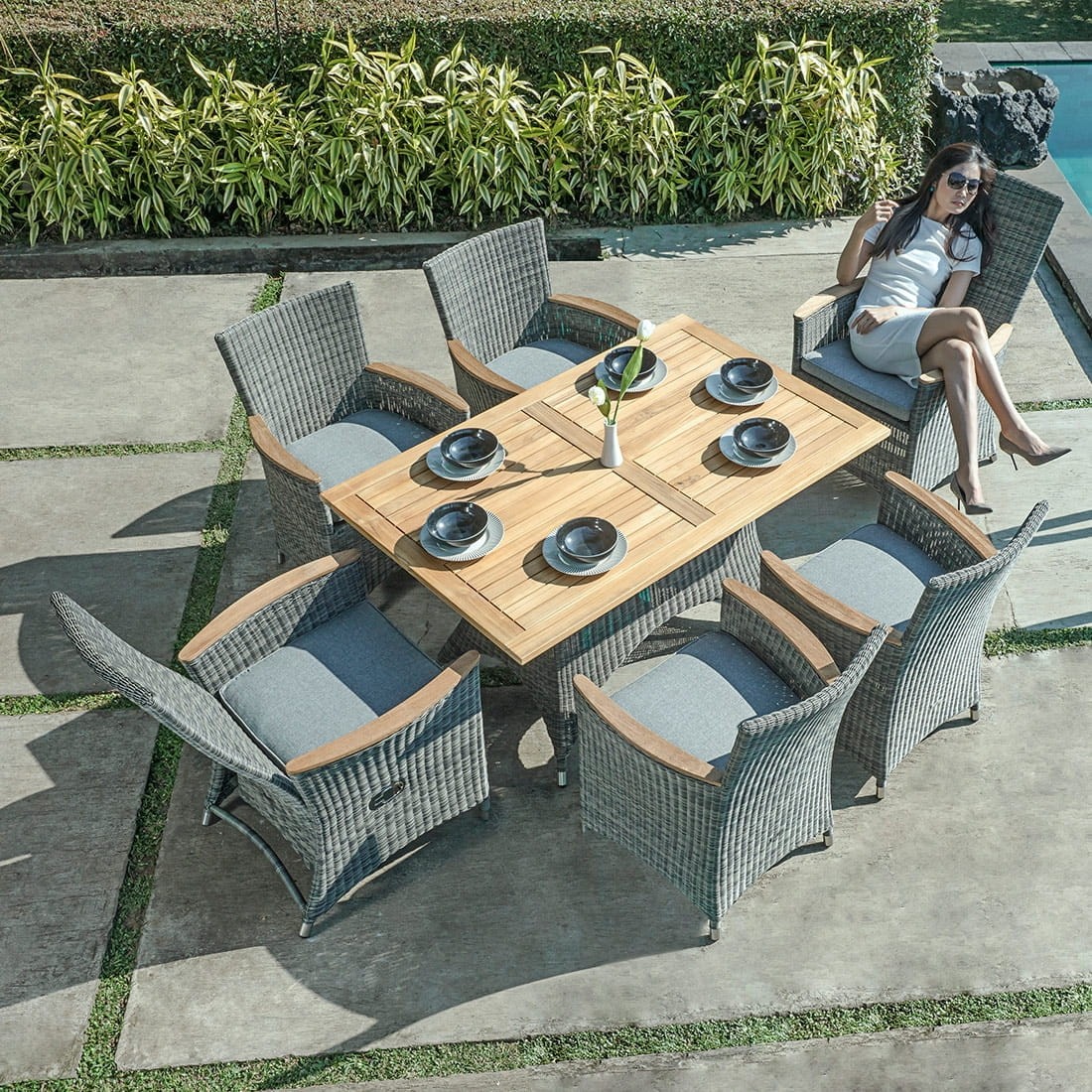 Zebra Status Tisch 140x90cm Geflecht/Teak schwarz-grau